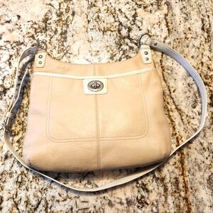 Coach Crossbody Bag, Penelope, Turnlock, Pebbled Leather, Tan,  Cream Trim, EUC